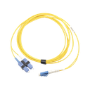 Jumper de Fibra Óptica Monomodo (OS2), XGLO, LC/UPC-SC/UPC Duplex, OFNR, Color Amarillo, 10 Metros (32.81 Pies)