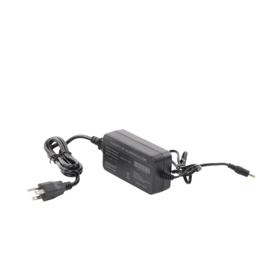 Fuente de poder con Cables de Extensión para Mayor Alcance 12 Vcc / 5 Amperes / Profesional / 0.5 metros a la toma de alimentación / 0.5 metros a la conexión del dispositivo